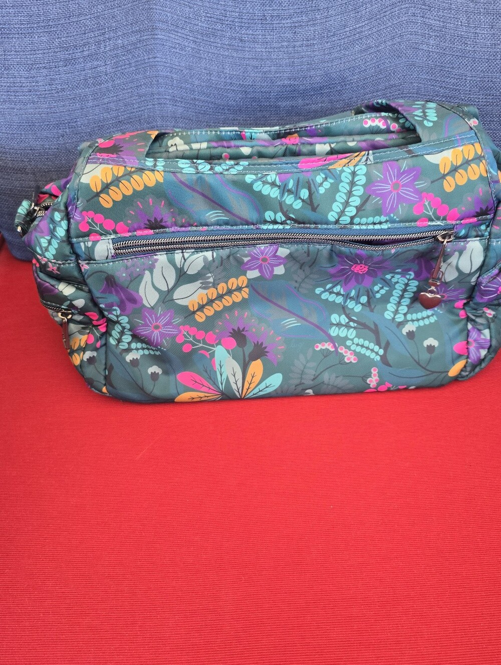 Lug Rumble Purse - Picture 3 of 3